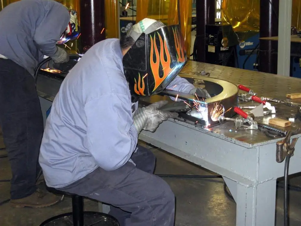 welding.jpg