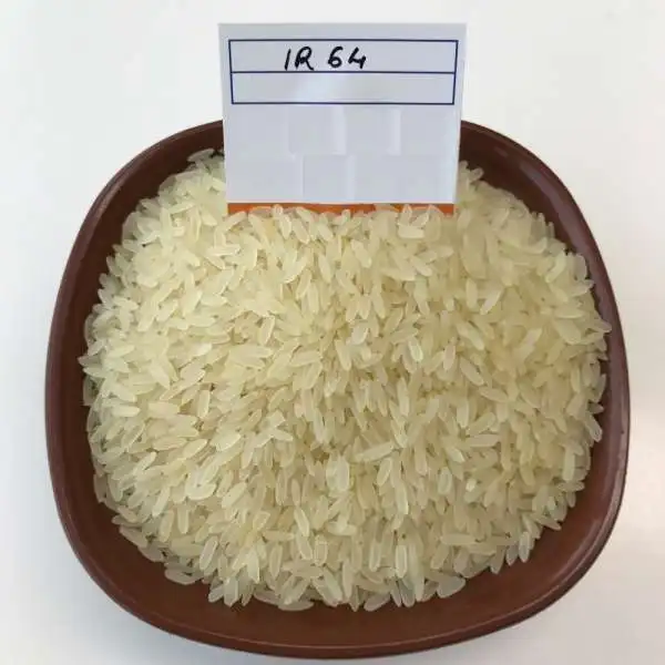 IR 64 Parboiled غير البسمتي الأرز المتاحة.