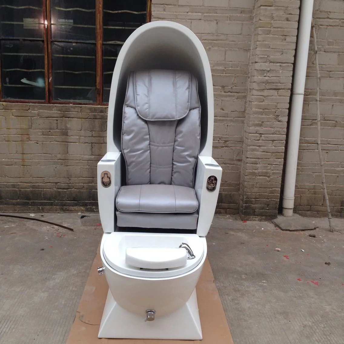 Luxury Nail Salon Hot Sale Modern Cheap White Egg Shape Massage Foot Spa Pedicure Spa Chair for Sale