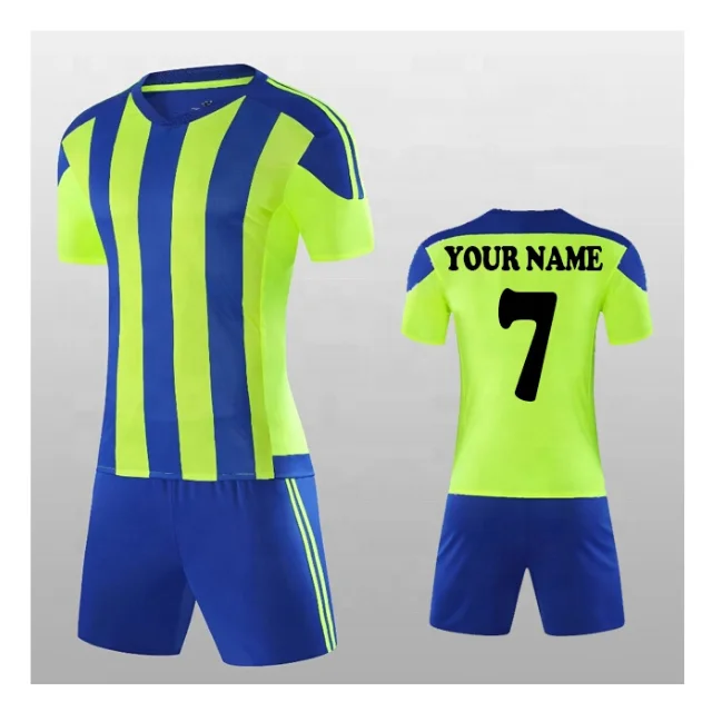 Barato fútbol entrenamiento verde uniforme de fútbol usan camisetas de fútbol calidad superior Jersey con logotipo personalizado