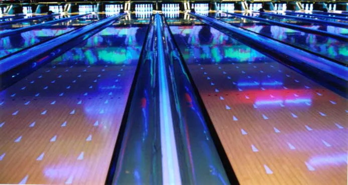 競争力のある価格のボウリングレーンlaminateボウリングレーン Usedボウリングレーン販売のため Buy 競争力のある価格の ボウリングレーン 使用ボウリングレーン用販売 ラミネートのボウリングレーン Product On Alibaba Com