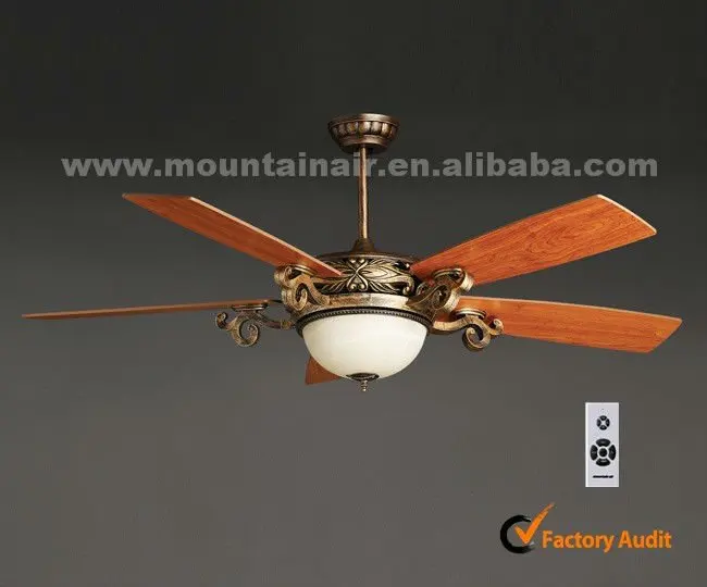 Metal Housing wood blade Ceiling Fan With Light