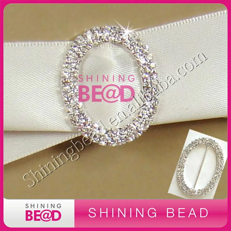 oval rhinestone buckle.jpg