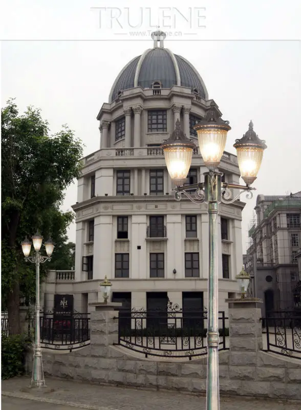 garden light outdoor.jpg