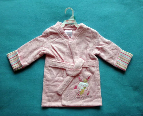 Comfortable-100% cotton Baby bathrobe