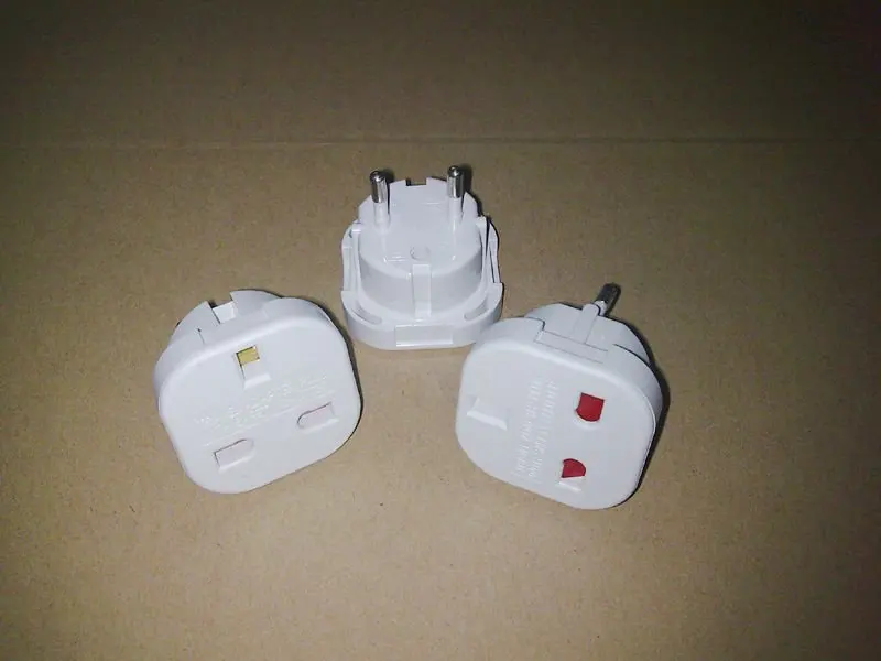 Guangzhou Supplier Oem Factory Uk To Norway Plug Travel Adapter Power