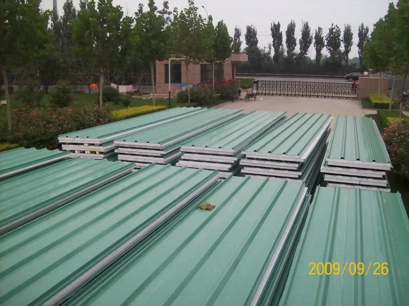 Aluminum fiberglass roof thermal insulation sandwich panel