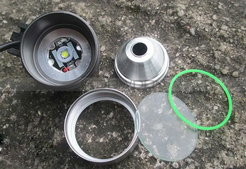 Bike flashlight  8022 130613 (3).jpg