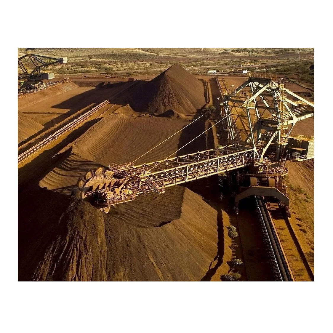 Superior Quality Metallic Minerals Iron Ore Wholesale Bulk Purchase