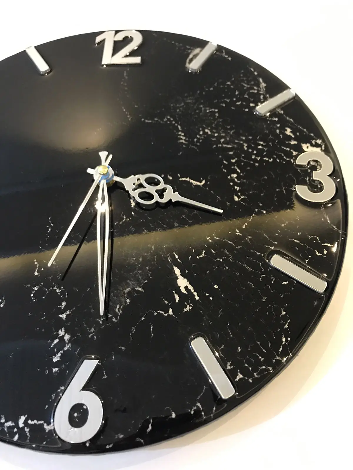 Resin Art Custom Wall Clock Handcrafted Beautiful Artwork Clock Hand