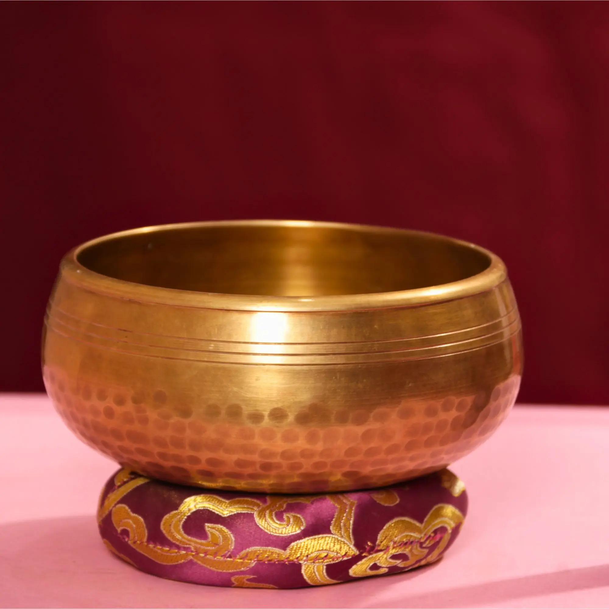 Hand Hammered Tibetan Singing Bowls With Om Mantra Carved For Yoga ...