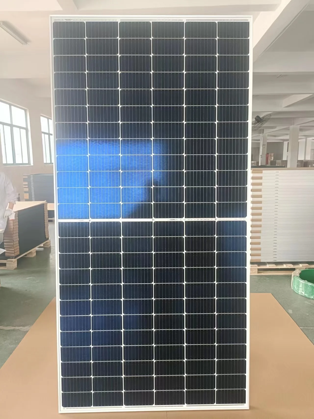 Kauwox Solar Panel With 32 Cells 120watt Cheap Single Cut Roof