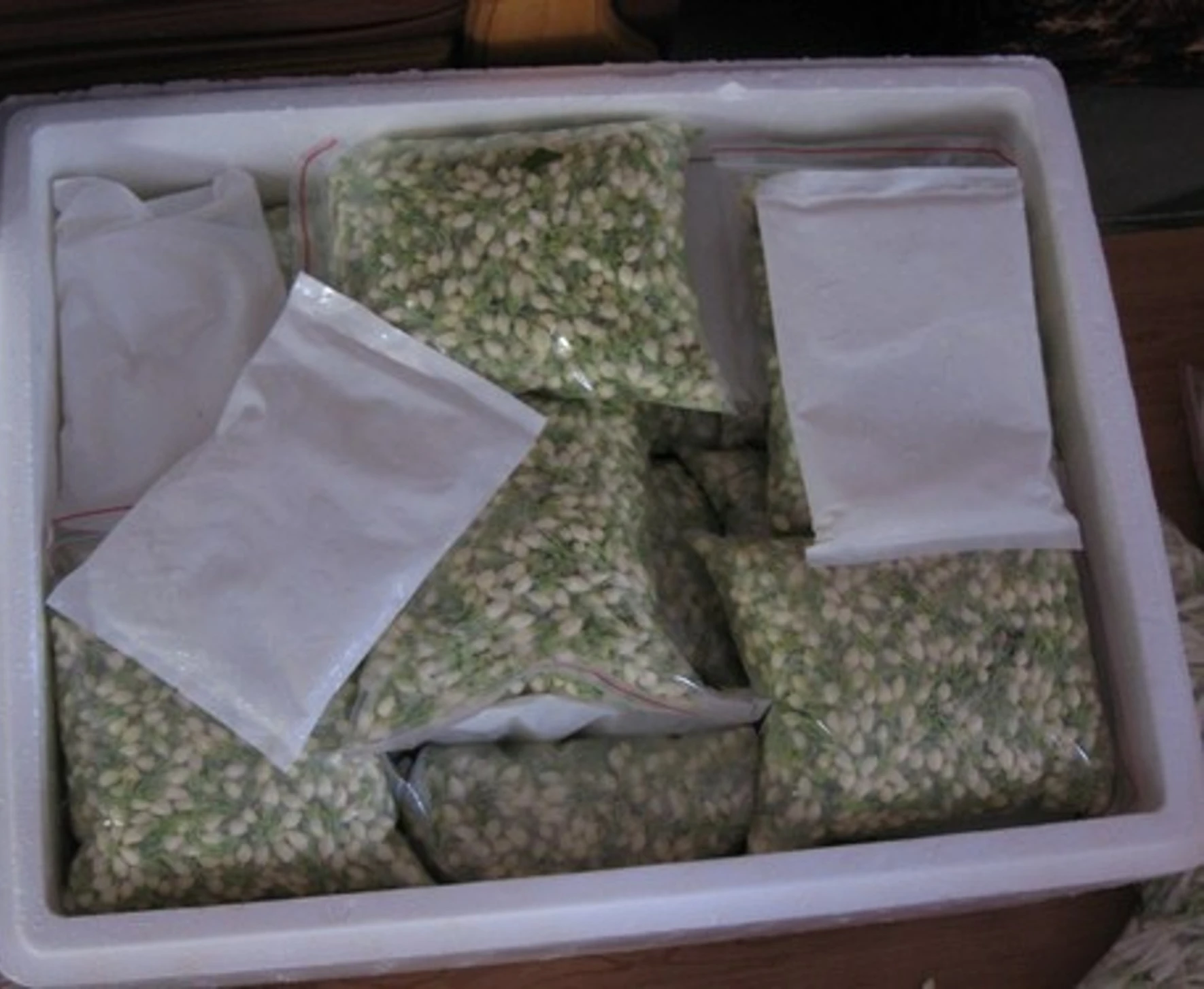 Fresh Jasmine Flowers Buy Jasmine Flower Indian Wedding Decor Jasmine