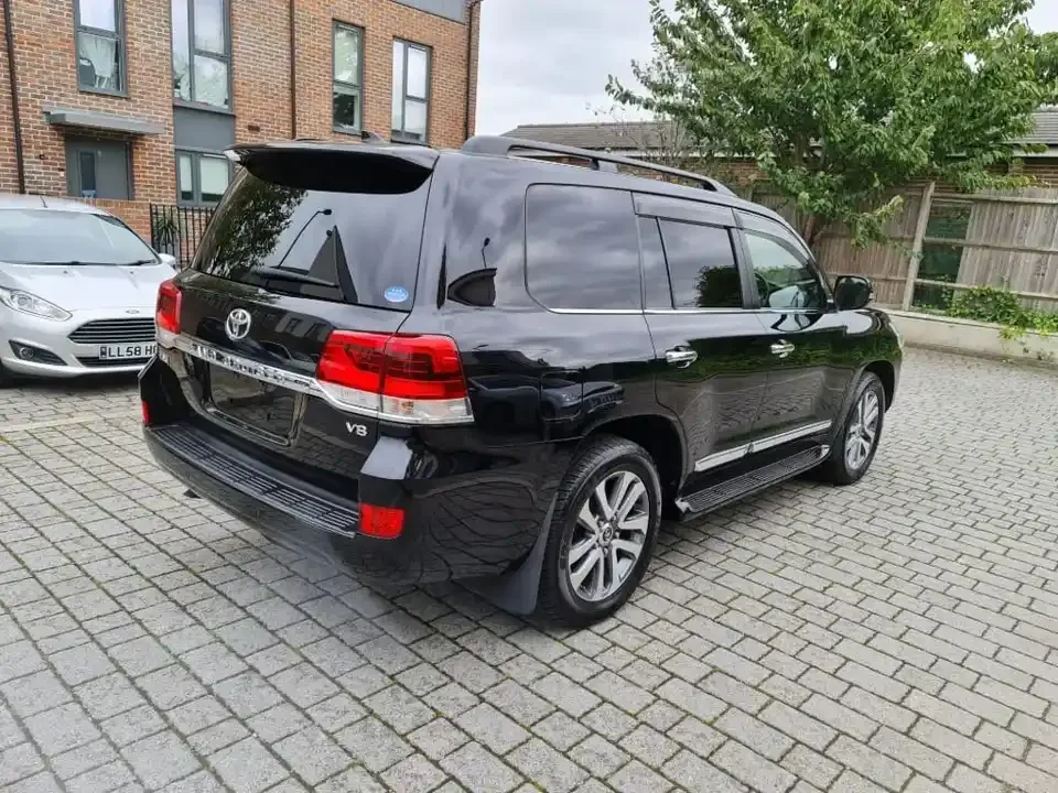 Fairly Used Toyota Landcruiser Cars For Sale In London Buy Fairly