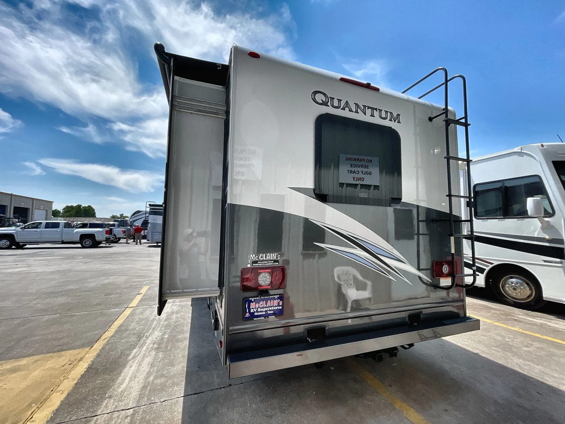 Camping Motorhome 2023 Thor Motor Buy Used Car Price Dubai Dubai Used