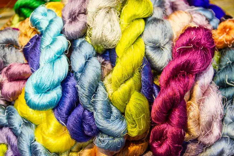 Raw Yarn Silk For Weaving Or Knitting 20 22d Ring Embroidery Pattern