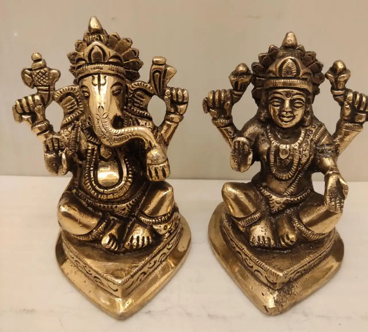 Custom Made Bronze Statues Of Indian Gods And Goddess In Size 45 Inches With 700 Gram Weight