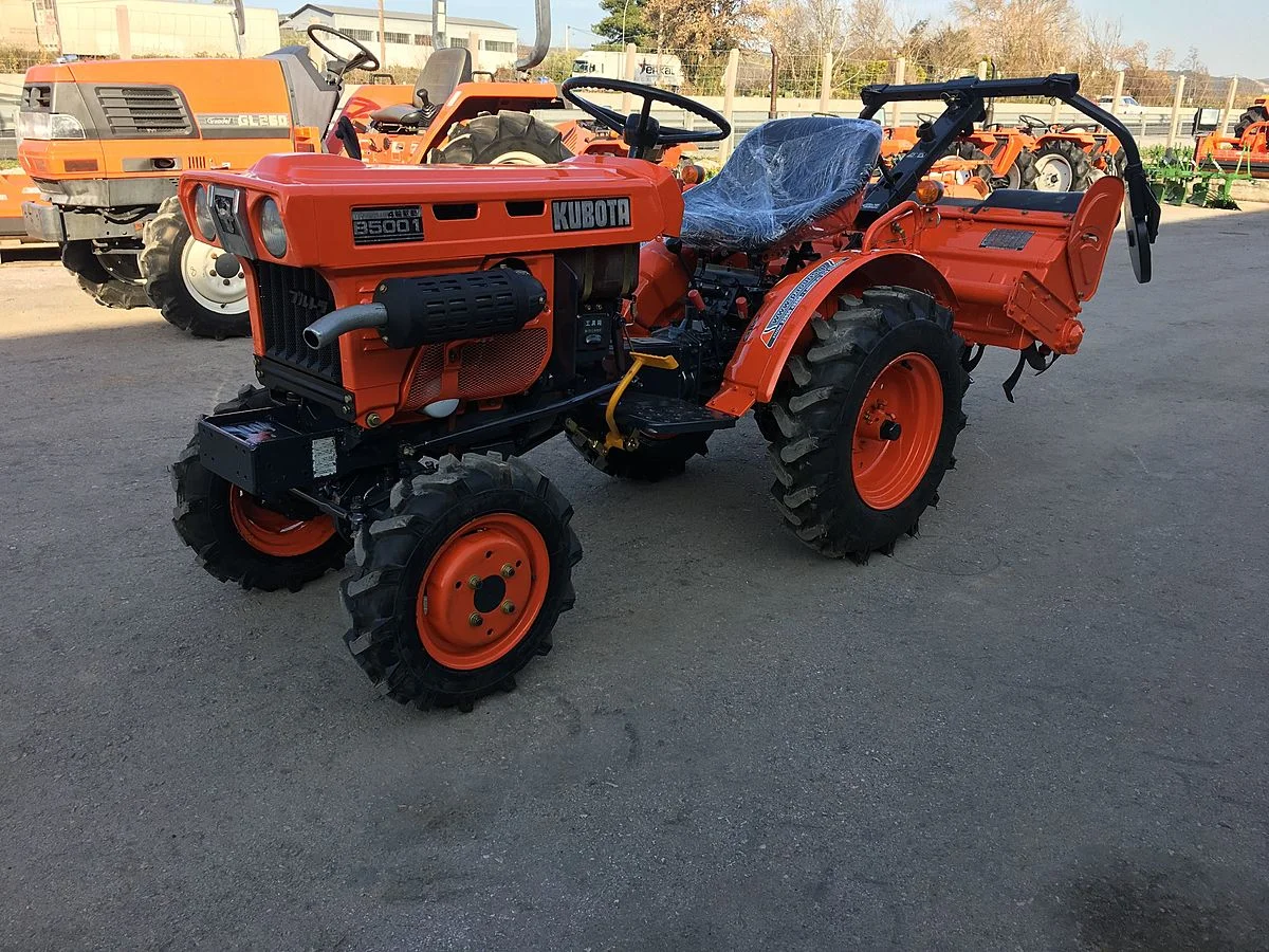 Newest Multifunctional Small Mini Farm Tractor Kubota B5001 / Used ...