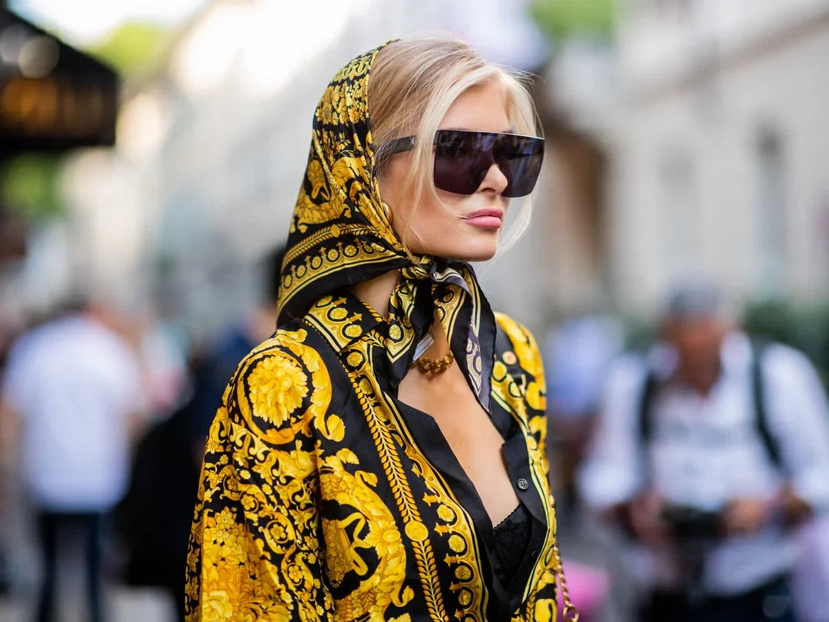 Versace’s 'La Vacanza' Mood: 5 Pieces for Ibiza | Ibiza Miami New York Bikini Luxury Resort Wear SAINT DLOVE