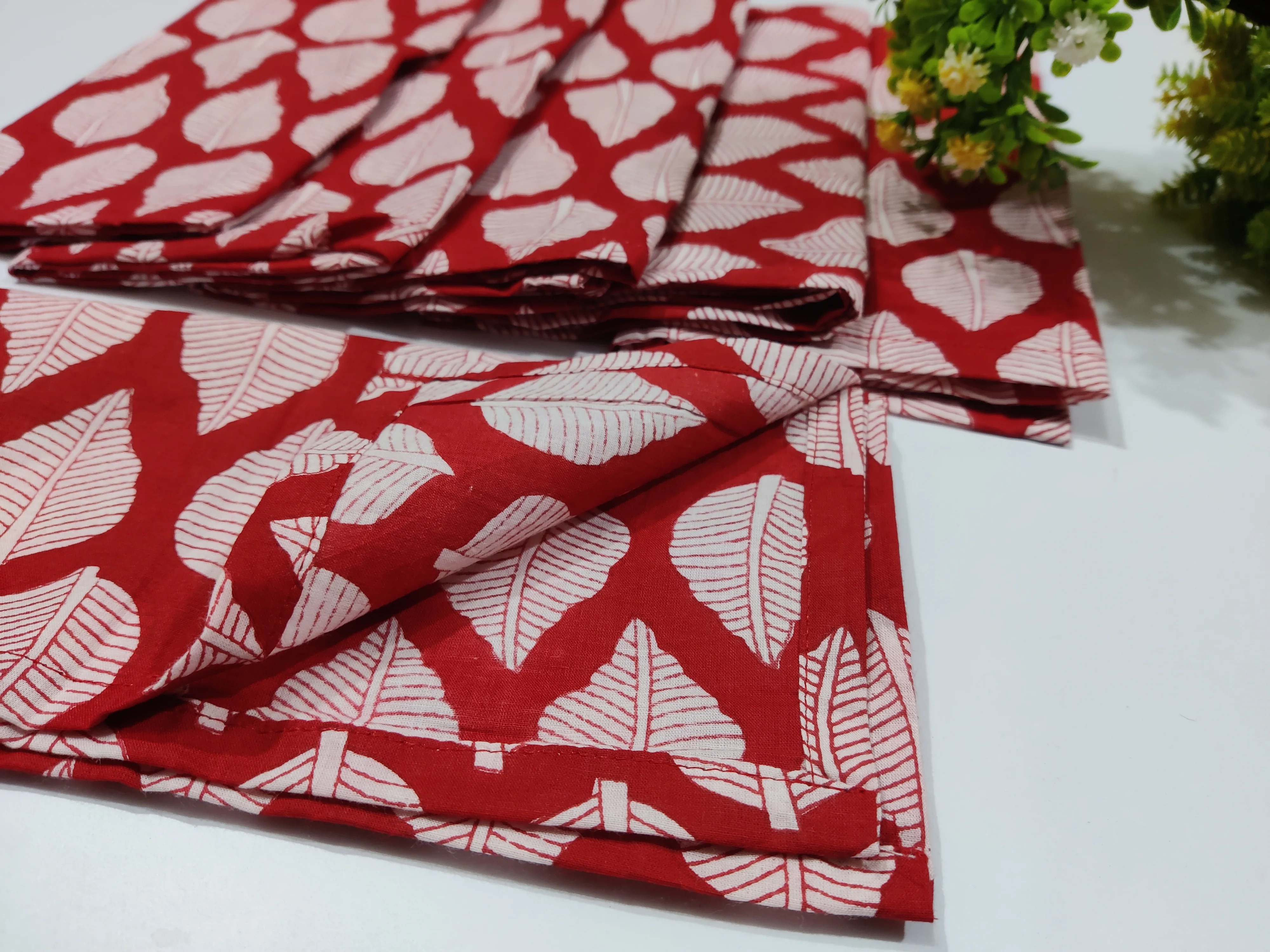 Handprint Cotton Printed Reusable Table Napkins Kitchen Mix And Match
