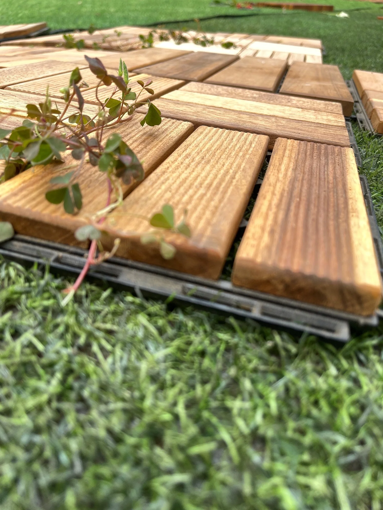 Outdoor Wooden Flooring Acacia Flooring Interlocking Decking Tiles With ...