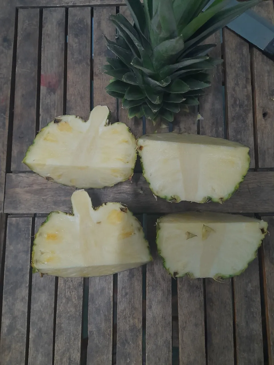 Wholesale Fresh Mild Sweet Md2 Pineapples With 90 Days Up Shelf Life