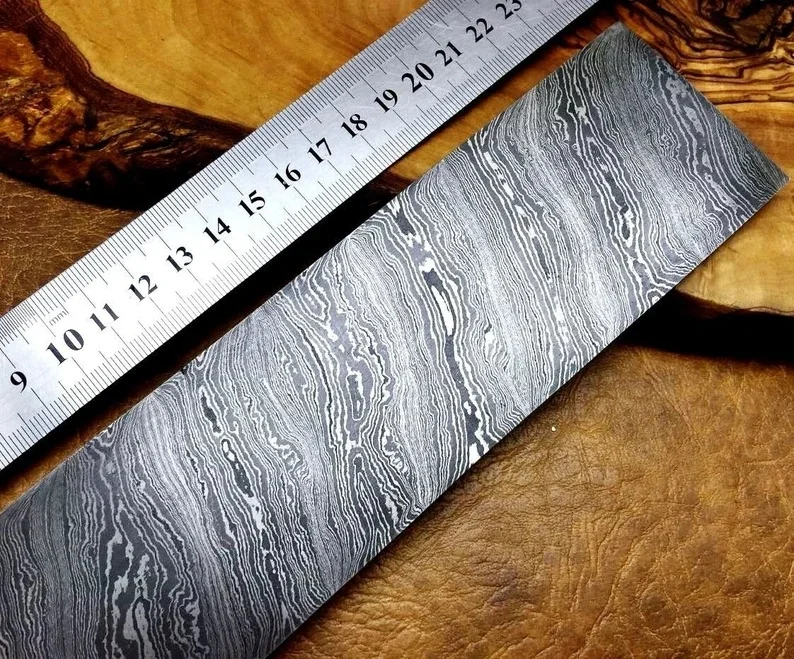 Hand Crafted Vg10 67 Layers Damascus Steel Billet 6062hrs 25mm
