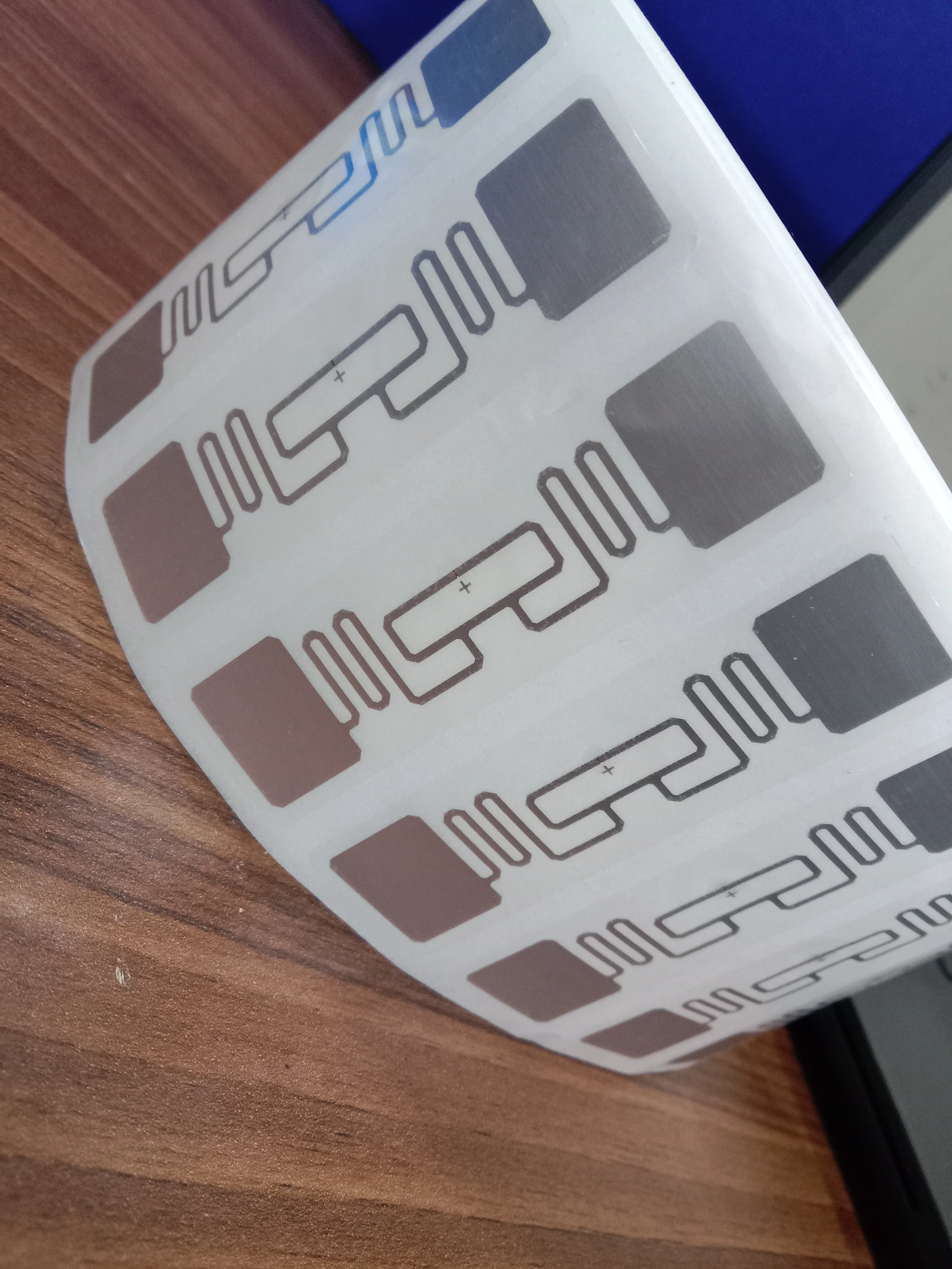 Global Quality UHF 9662 Tag RFID Smart Membership and Asset Tag ...