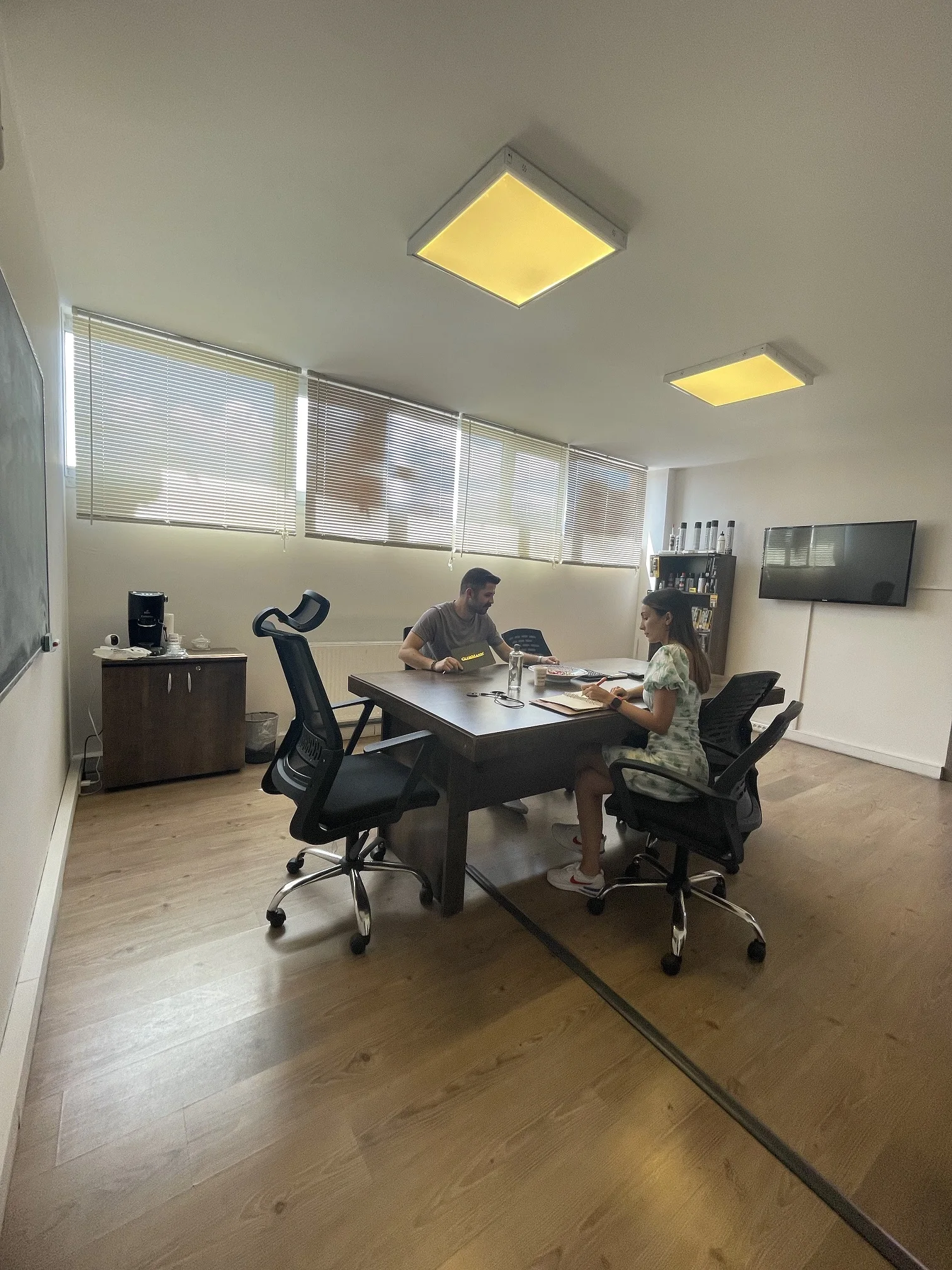 Transparent Epoxy Resin And Transparent Hardener Set 200 Kg Drum