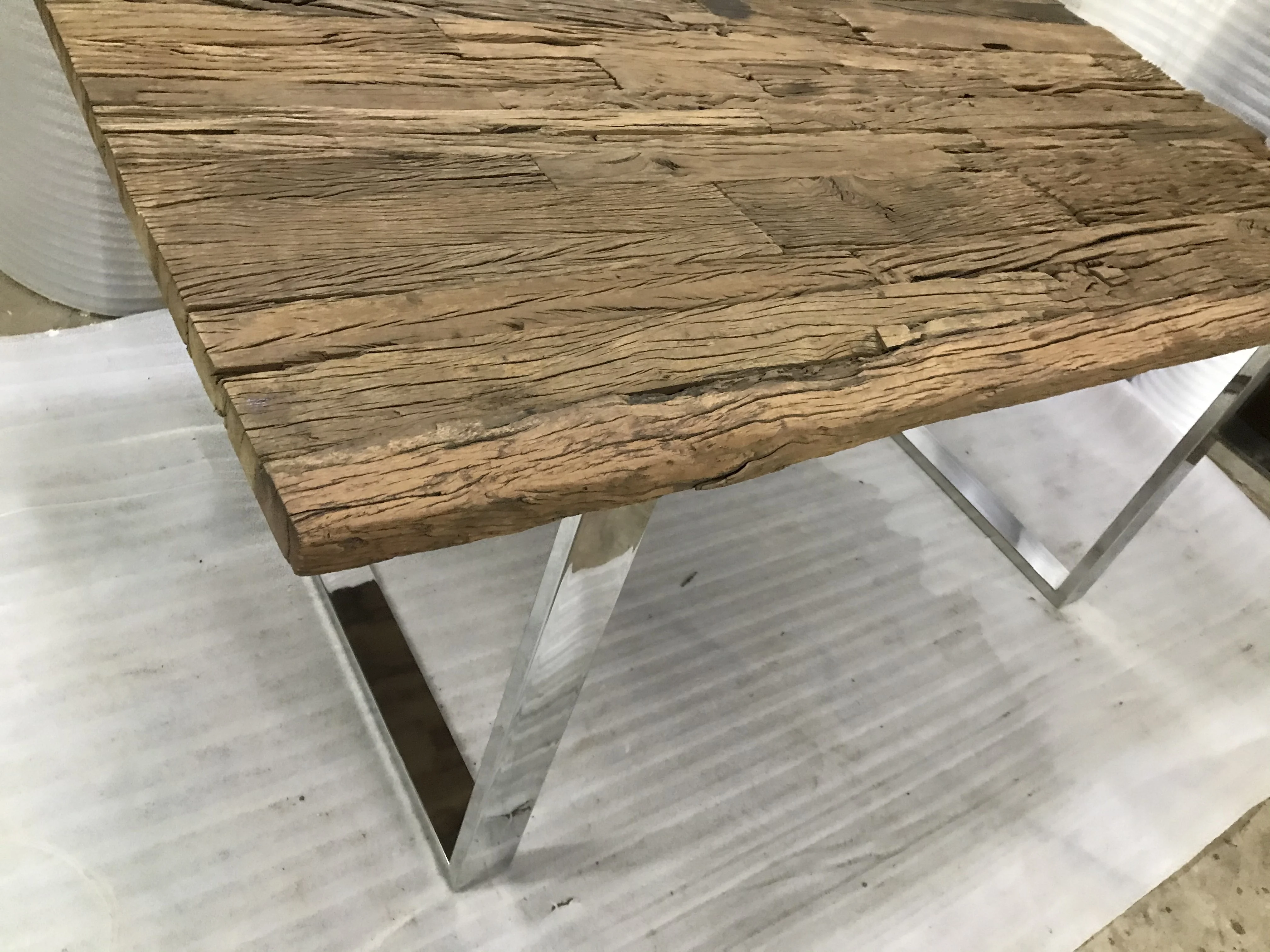 Nordic Minimalist Design Industrial Recycled Railway Sleeper Wood