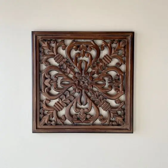 Newly Arrived Round Wall Panel With Hand Carving Design Walnut