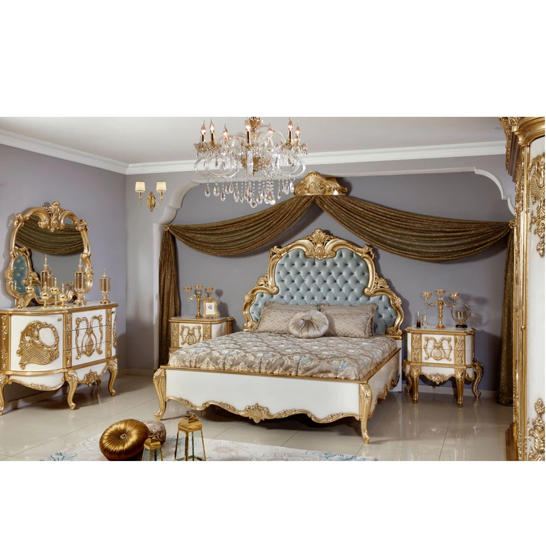 Wooden Antique Style Royal Bedroom Set In Unique Majestic Look With
