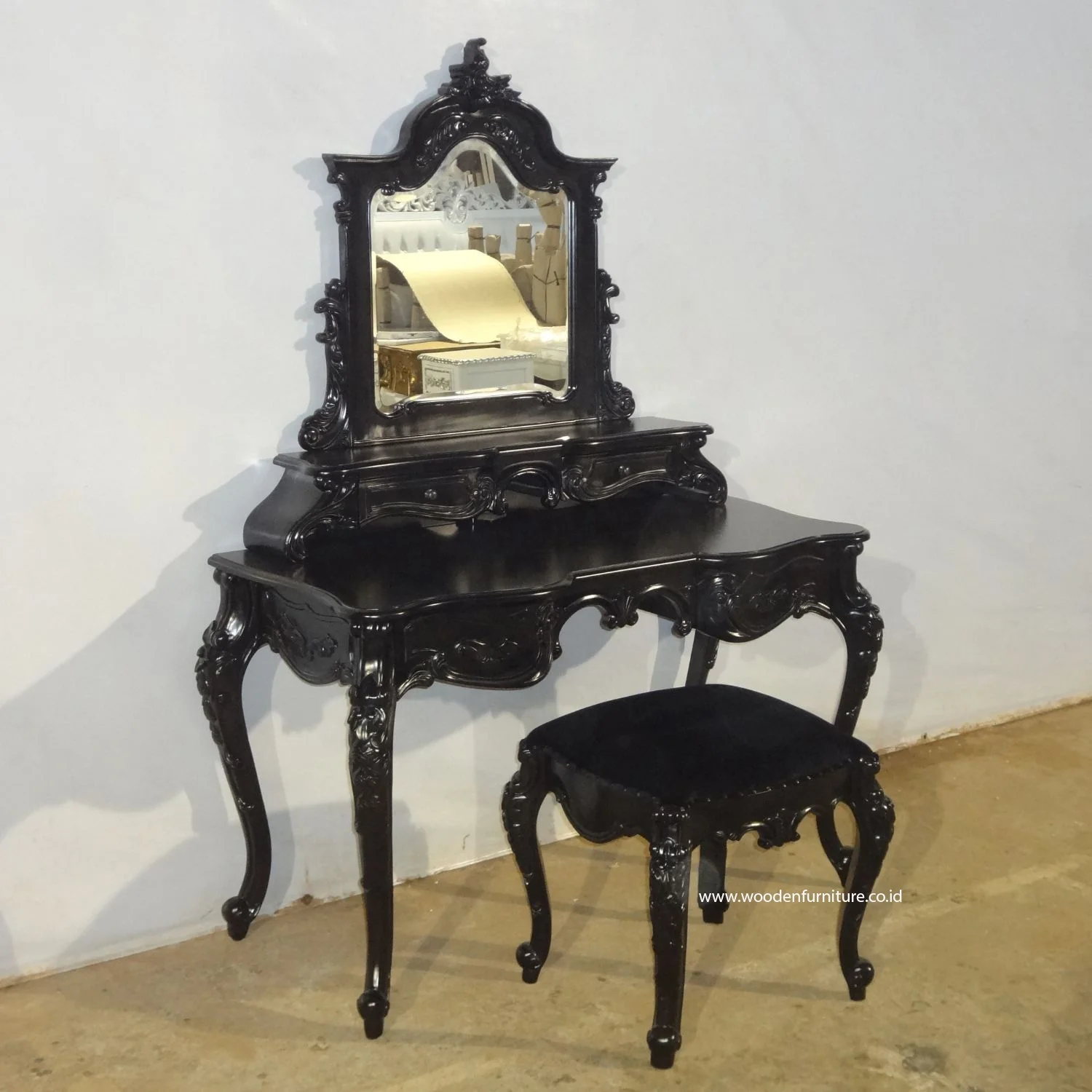 Antique Reproduction Rococo Wood Carving Bed Set In Black Painted For