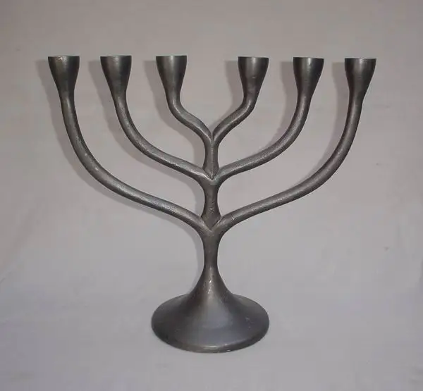 Classic Aluminum Menorah Candle Silver Finishes Hot Stand Premium