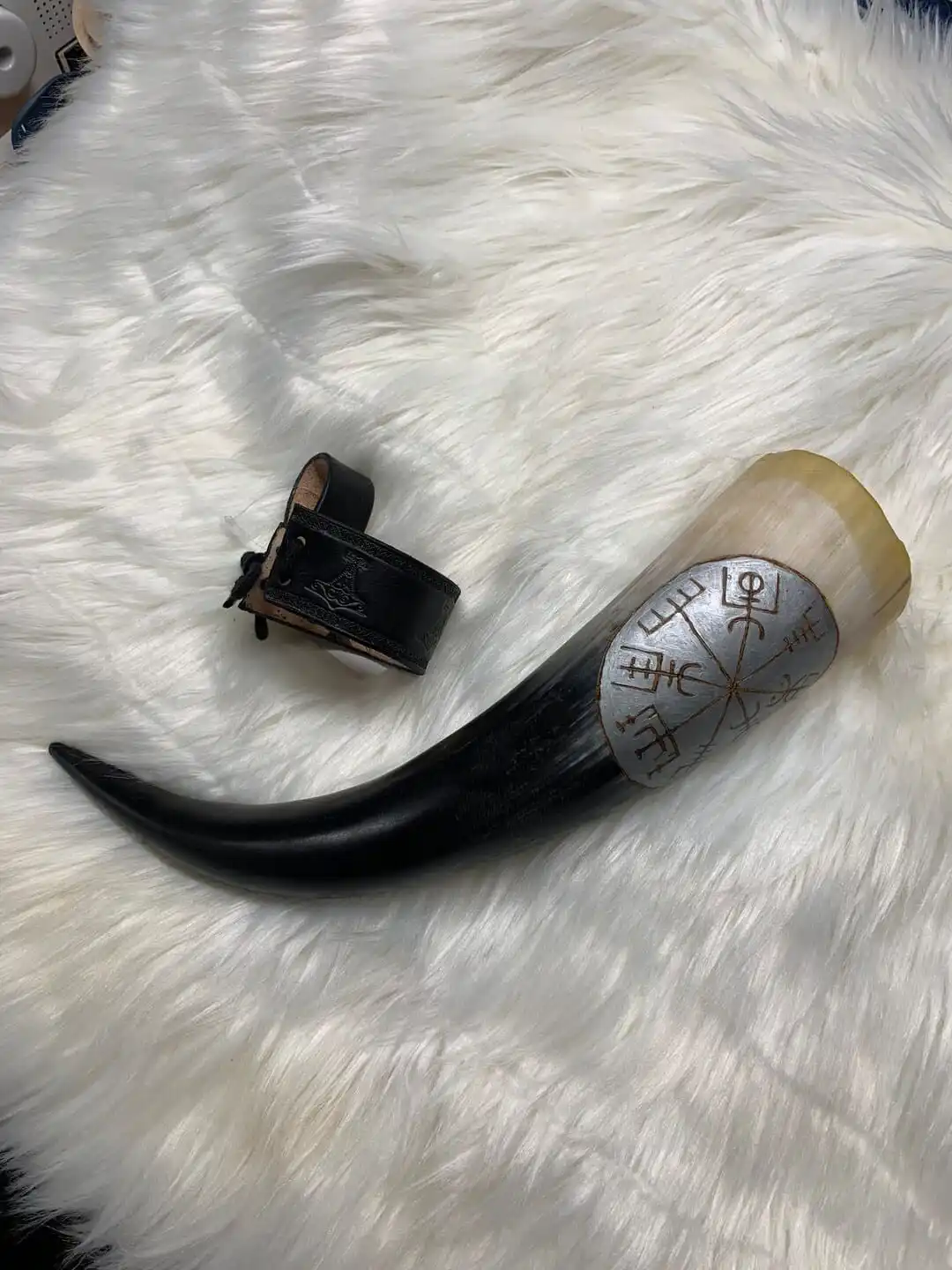 Unique Viking Drinking Couple Horn With Engraving With Leather High 