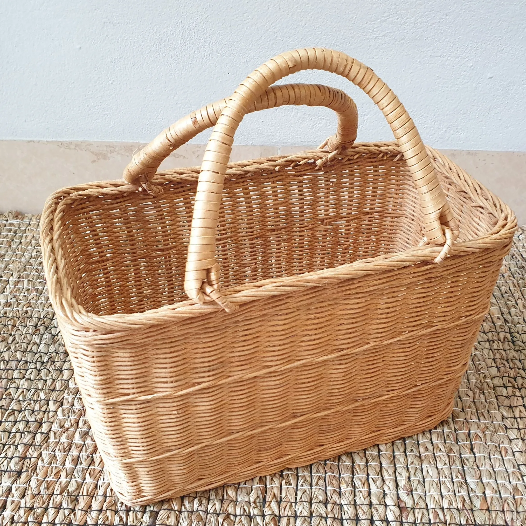 Best Price Natural Eco-friendly Rattan Bag With Handle/ Handmade Rattan ...