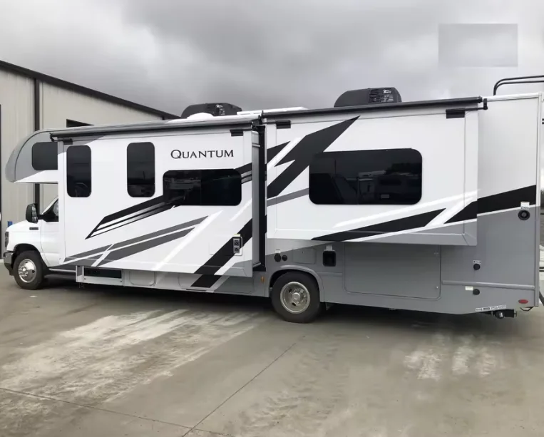 2025 2024 2026 T-H-O-R RV M-O-T-O-R C-O-A-C-H QUANTUM KW29 Rvs Camper ...