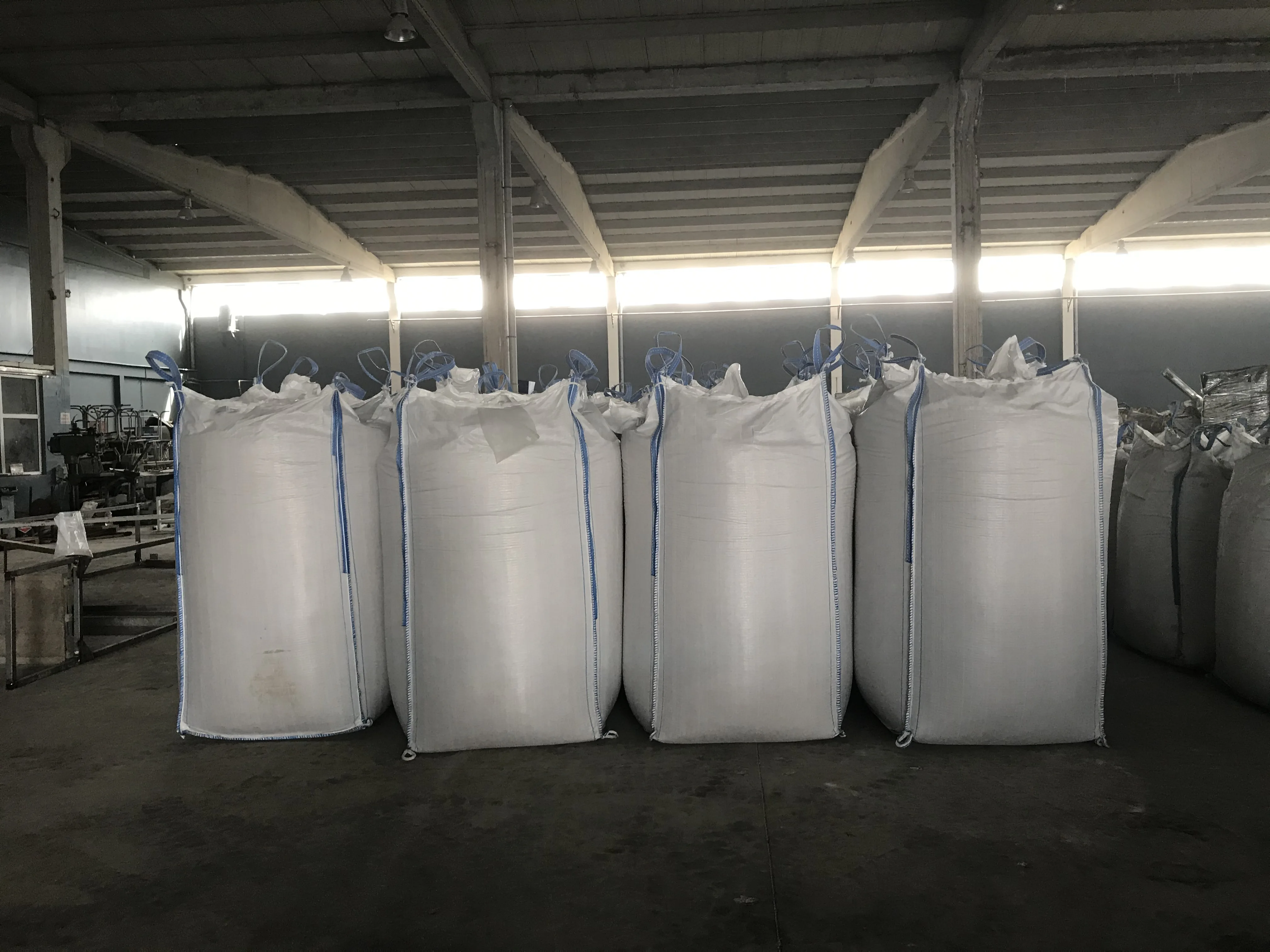 Calcium Bentonite Granule Lump Powder Origin Foundry Fine Chemical Cat