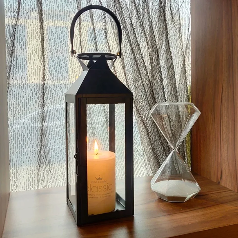 Modern Design Black Metal And Glass Candle Lantern For Christmas Decor Wedding And Home