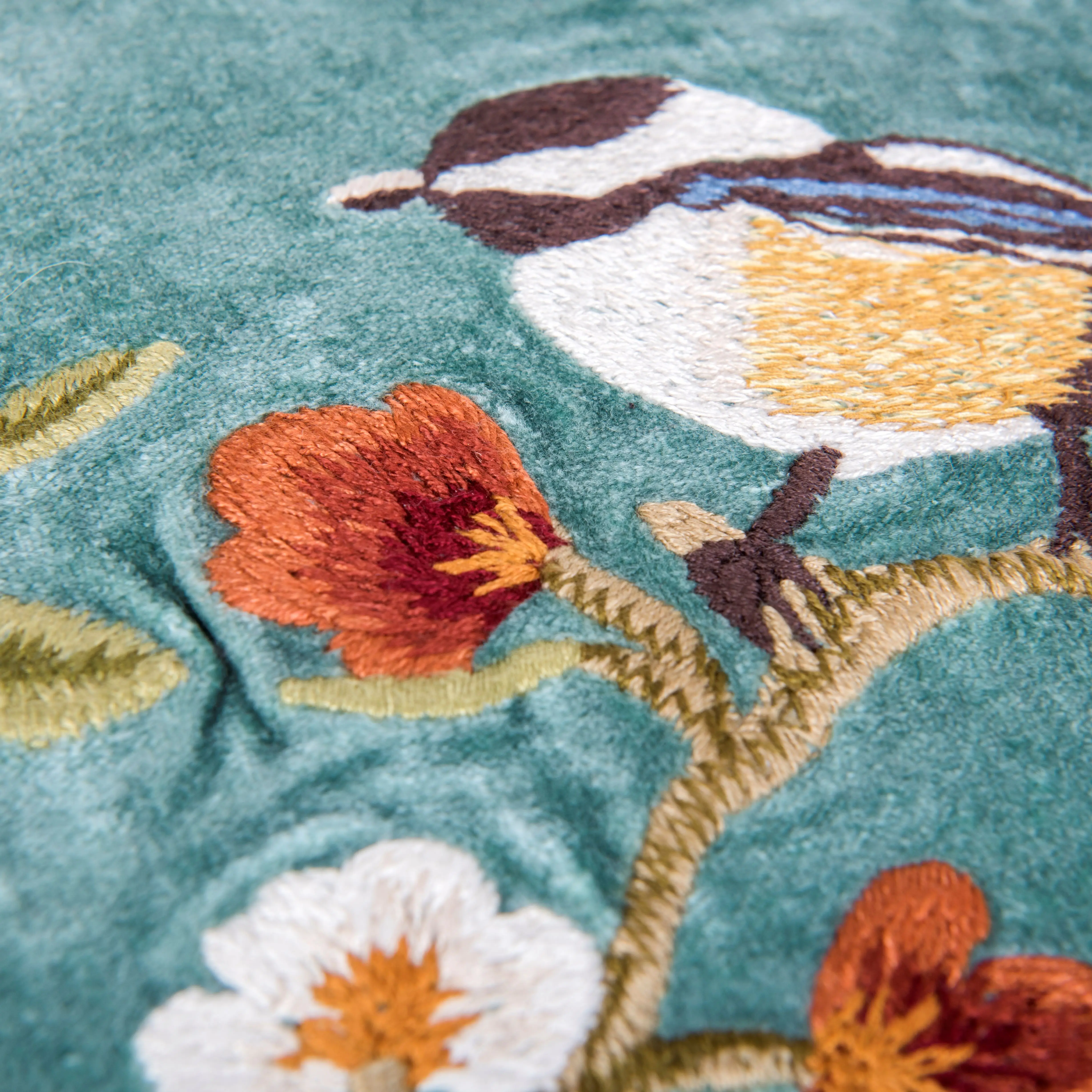 Handmade New Design Cushion Cover With Velvet Embroidery Cushion Cover