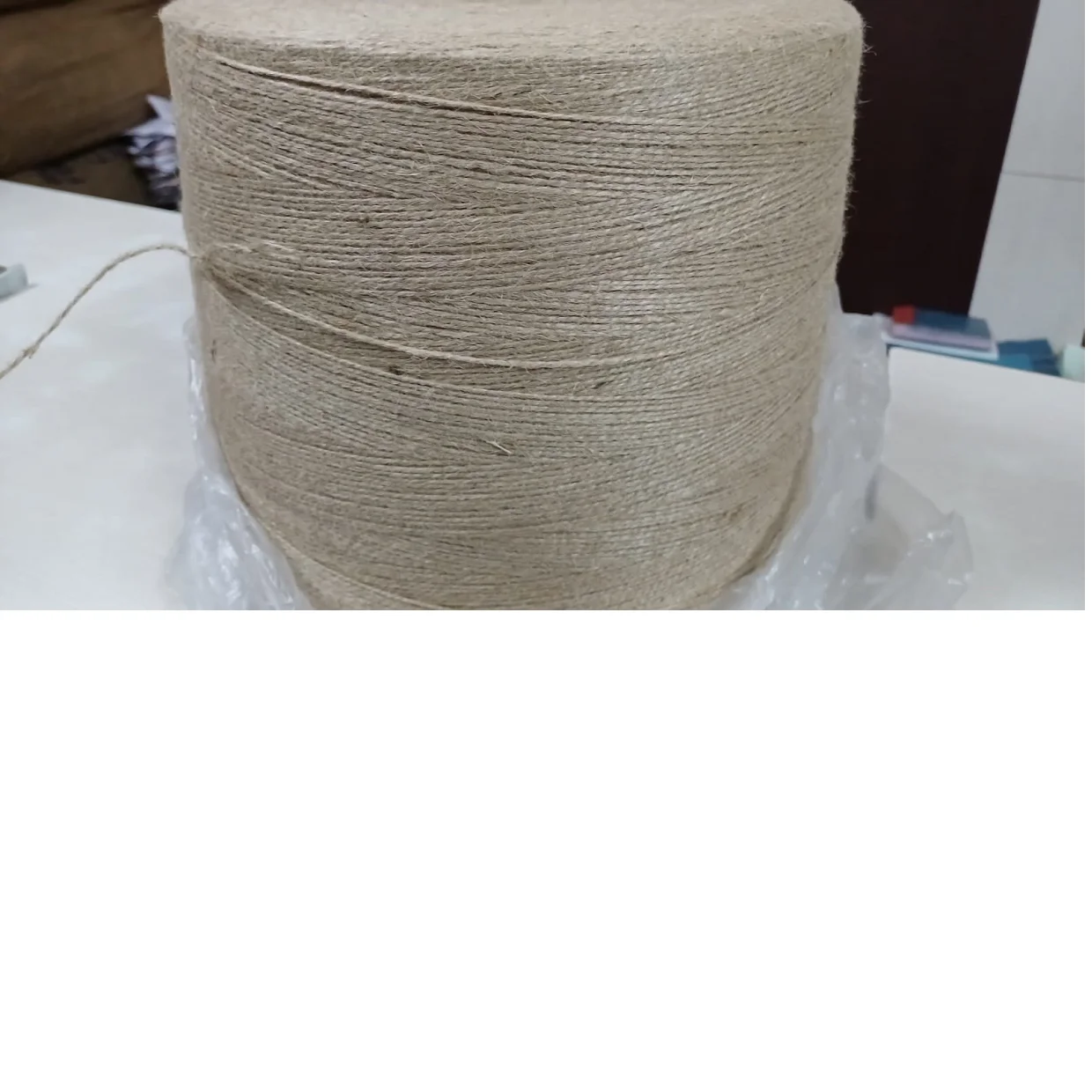 Custom Handmade Jute Yarn Made From 100 Jute Fiber Ideal For Textile Spinner And Yarn Stores