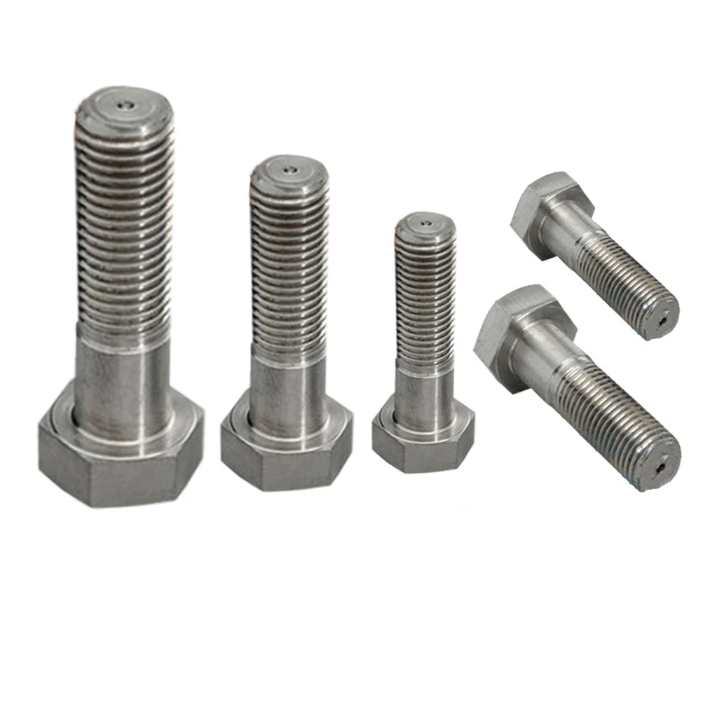 Bolts With Hexagonal Hole In The Cylinder Head Made From Thuan Phat