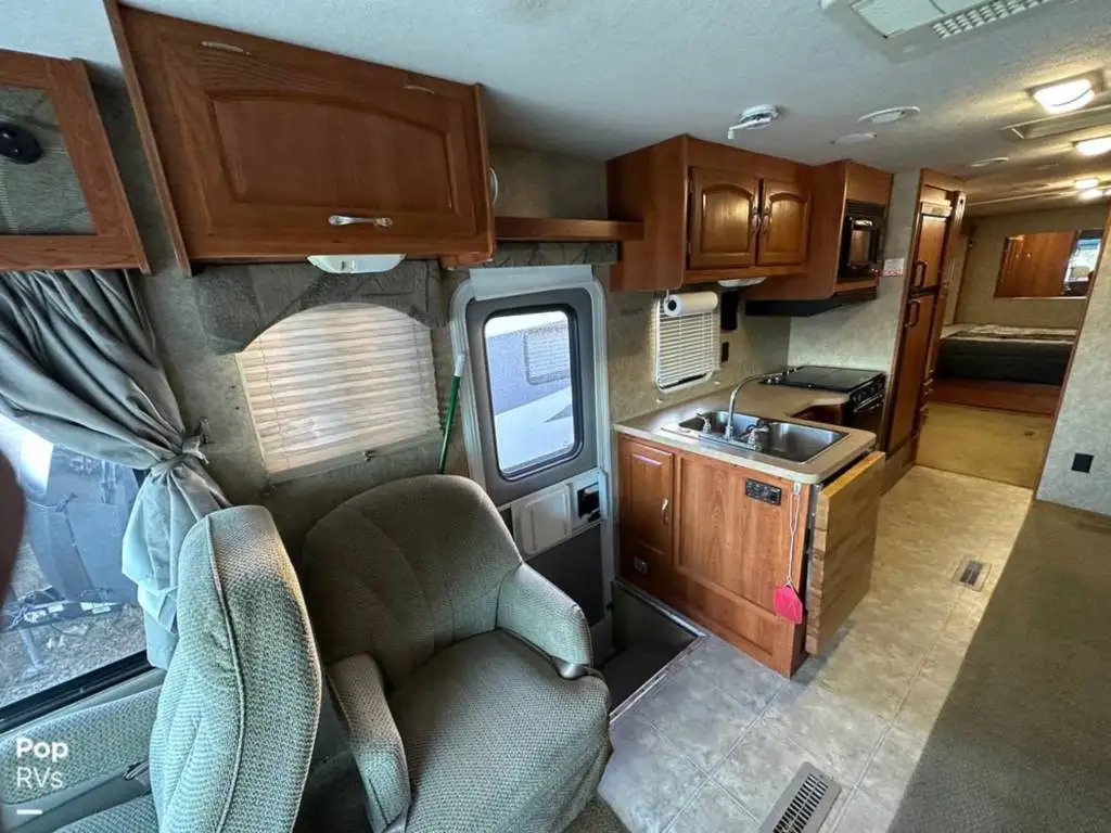 Cheap Travel Trailer Rv Camper Motor Homes Caravan China With Air