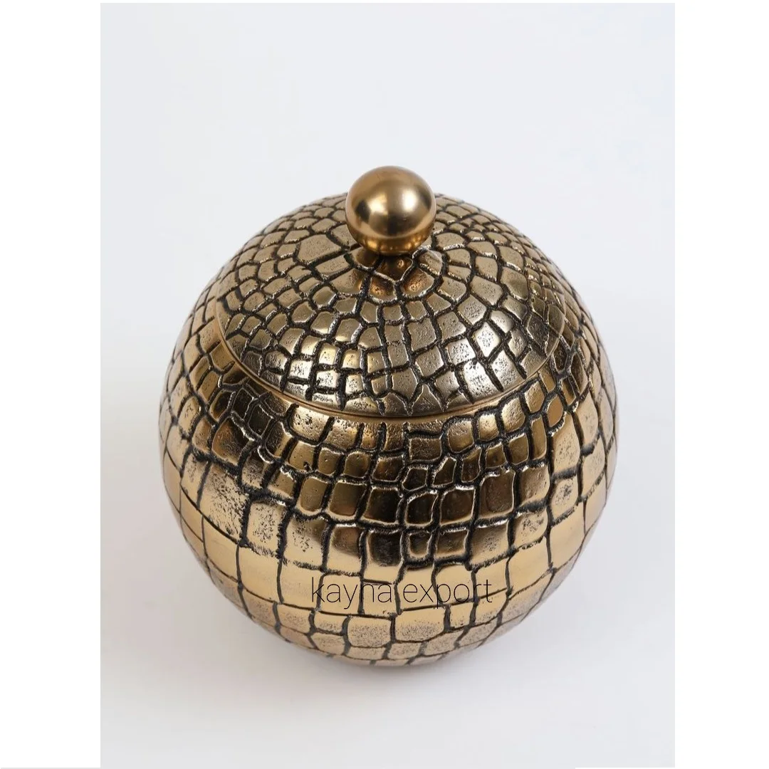 Luxury Decorative Perfume Candle Wax Holder With Leaf Design Lid Buy