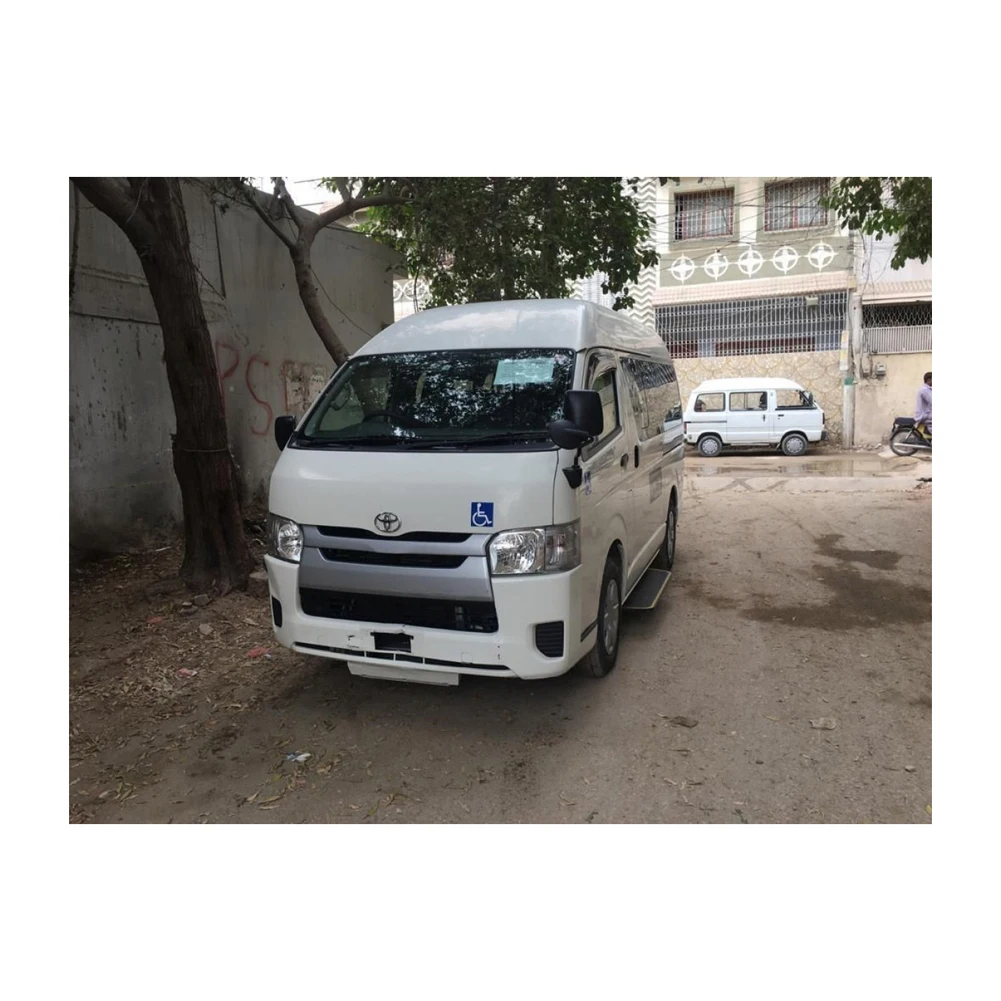 Good Used Toyota Hiace Bus High Roof Van - 15 Seaters - Buy Fairly Used ...