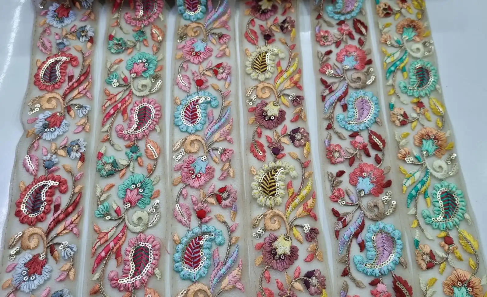 Custom Made Embroidered Ribbons Suitable For Use By Shoe And Footwear