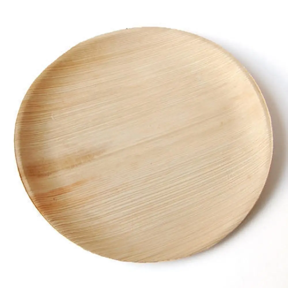 Бамбуковая тарелка. Тарелка из бамбука. Тарелка из бамбука вид сверху. Тарелка лист из дерева. Round plate