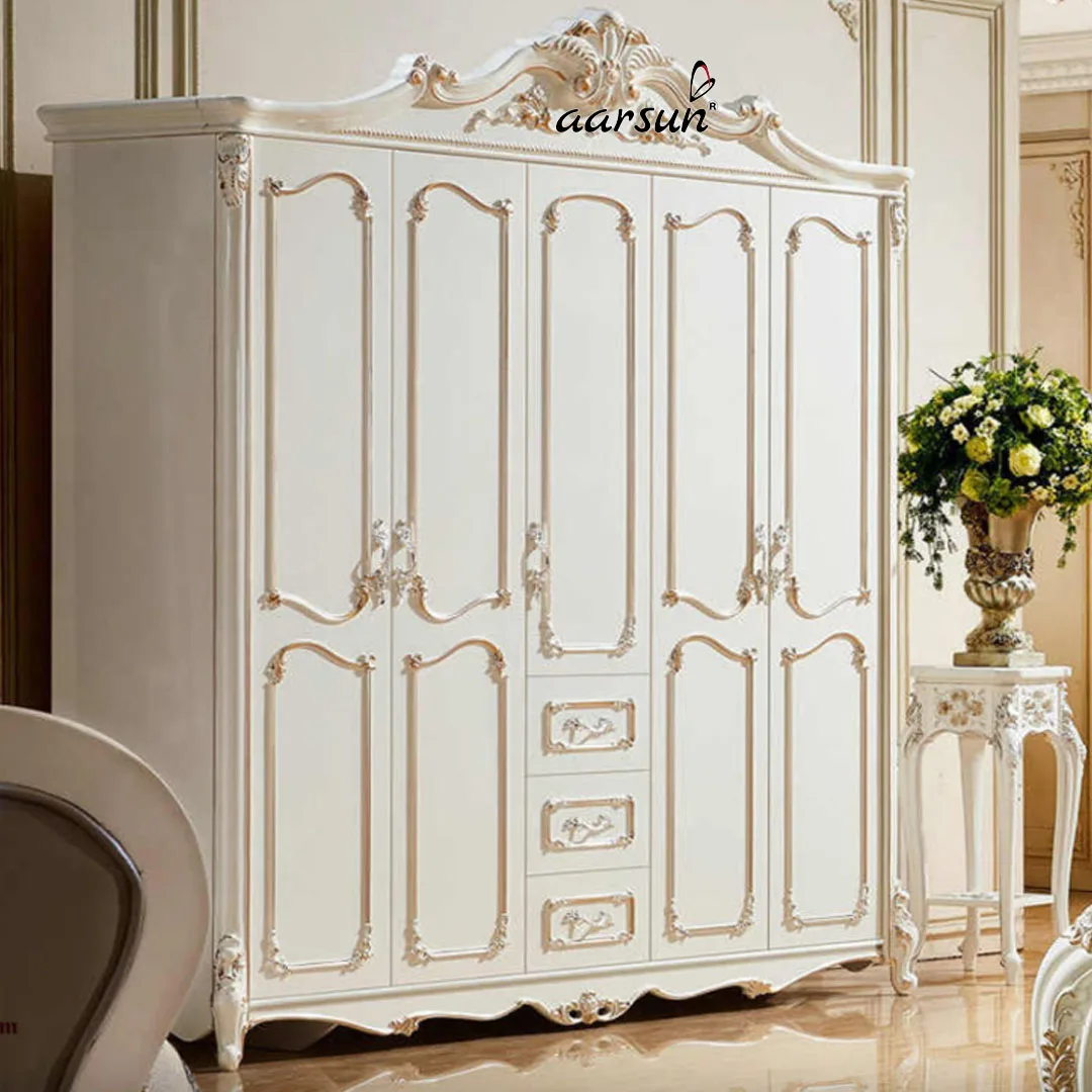 Aarsun Royal Closet Glossy White With Gold Highlighting Wardrobe Design