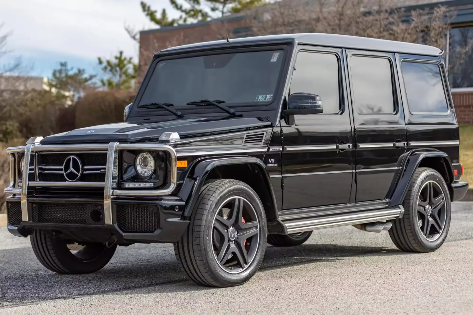 Neatly Used 2015 MercedessBenz G63 AMG 536hp TwinTurbo V8 4WD