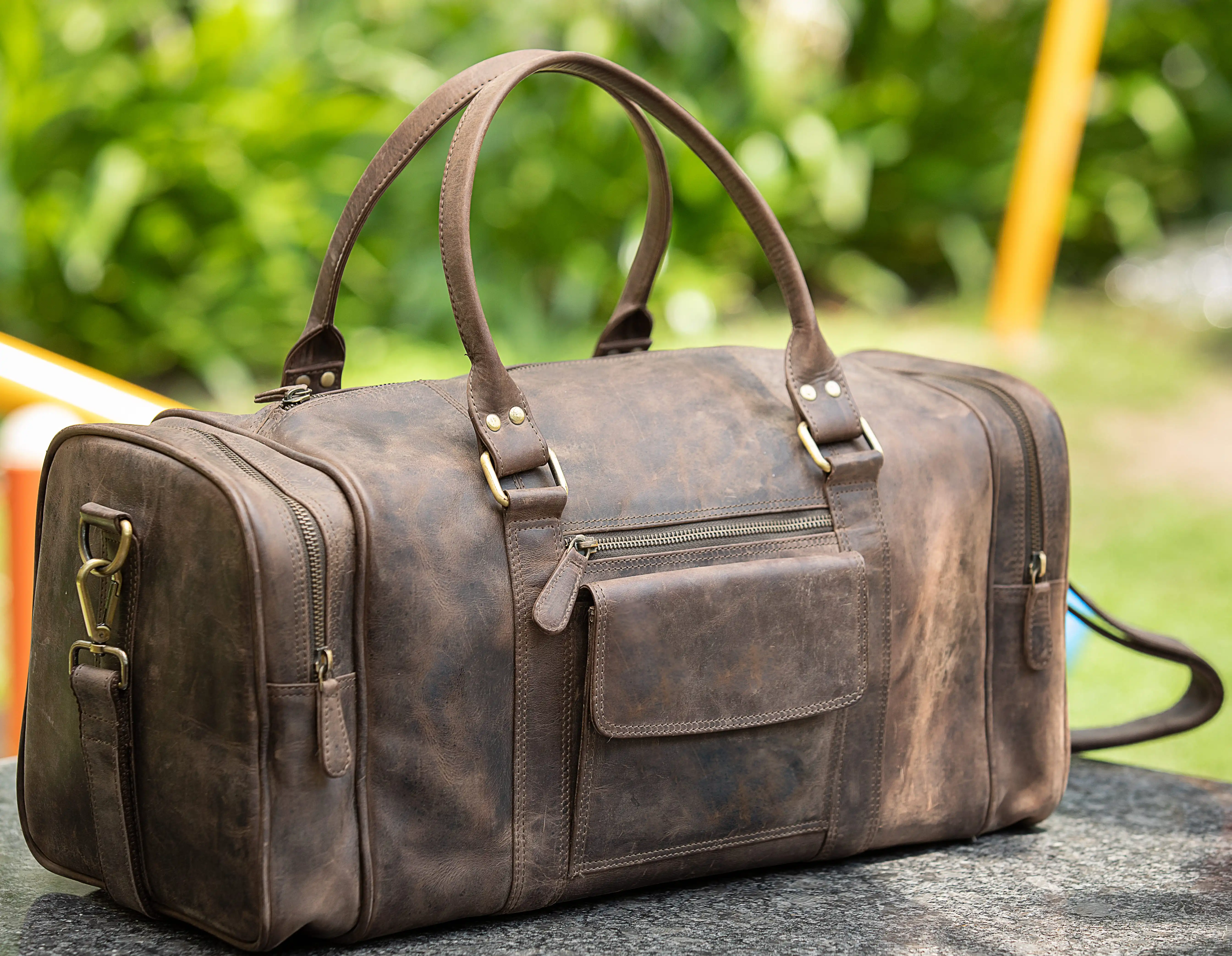 High Quality Vintage Duffle Bc Waxy Brown Genuine Leather Duffle Bag With Adjustable Shoulder